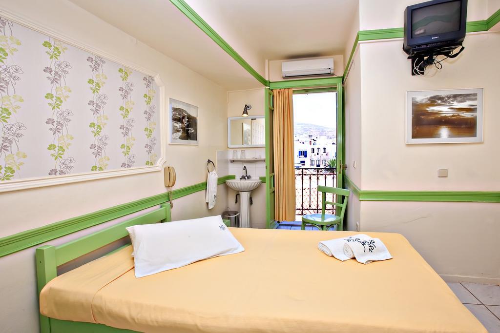 Aegli 1876 Otel Tínos Oda fotoğraf